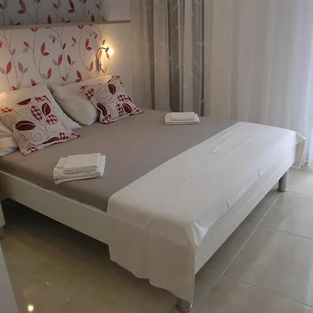 Appartement Dobrila Podgora (Split-Dalmatia)