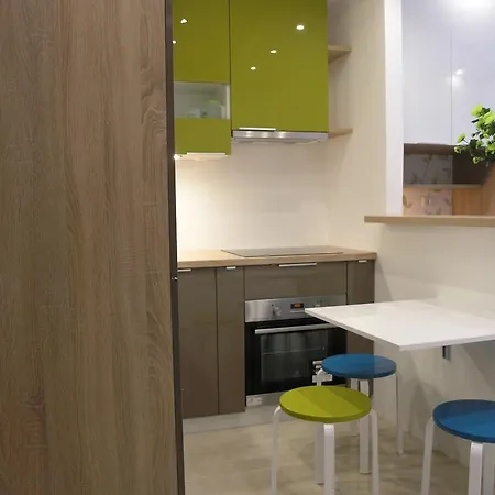 Dobrila アパート *