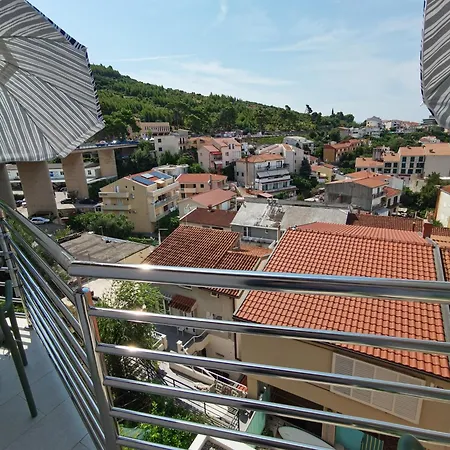 Dobrila Podgora (Split-Dalmatia)